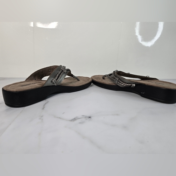 Minnetonka Silverthorne Sandals Pewter Leather Southwestern Metallic Silver 6 - Picture 7 of 9